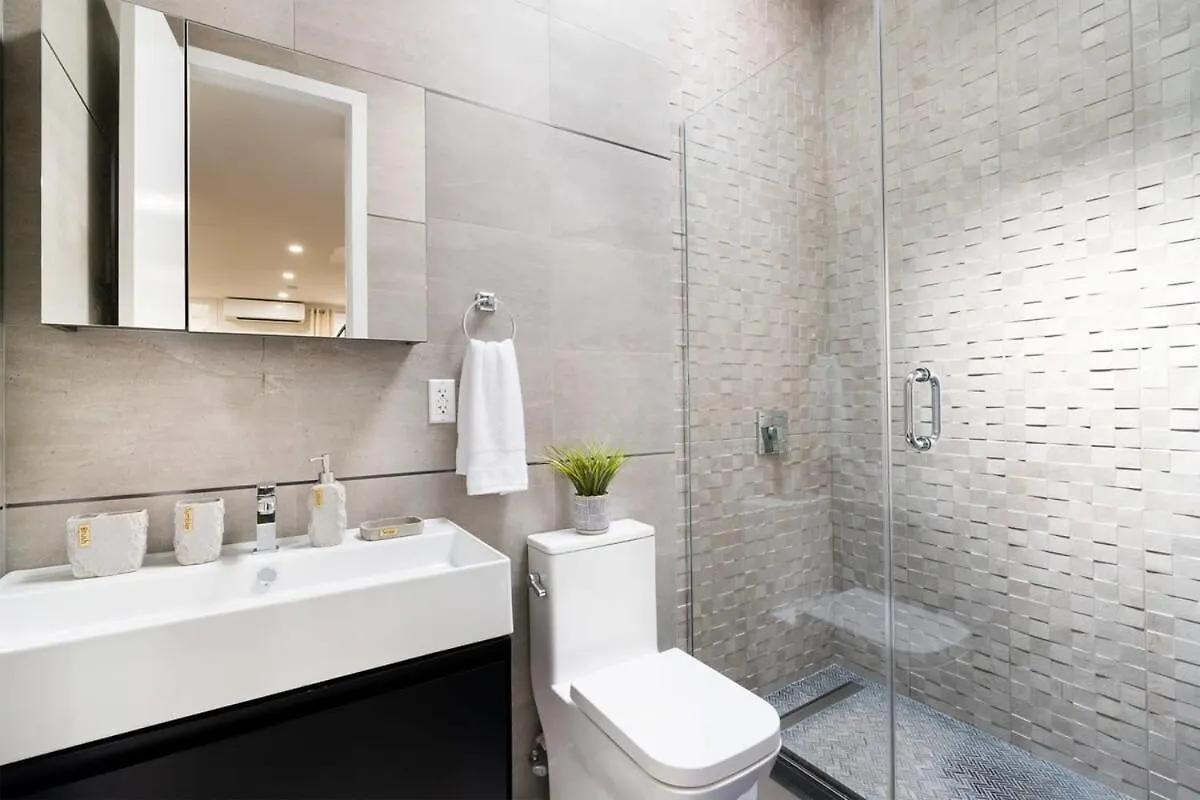 78-4A New 2Br Duplex With A Private Outdoor Ues Apartment New York